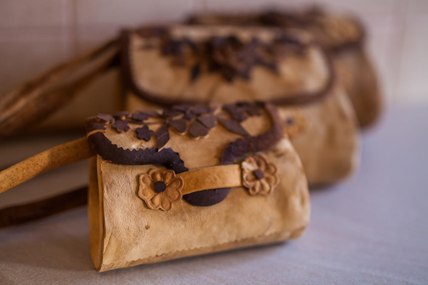 Amadou shoulder purse / legacy / small