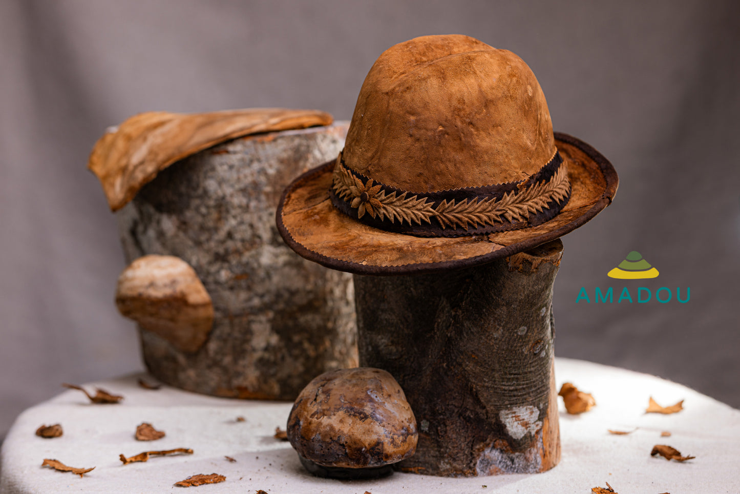 The forager hat / amadou legacy hat